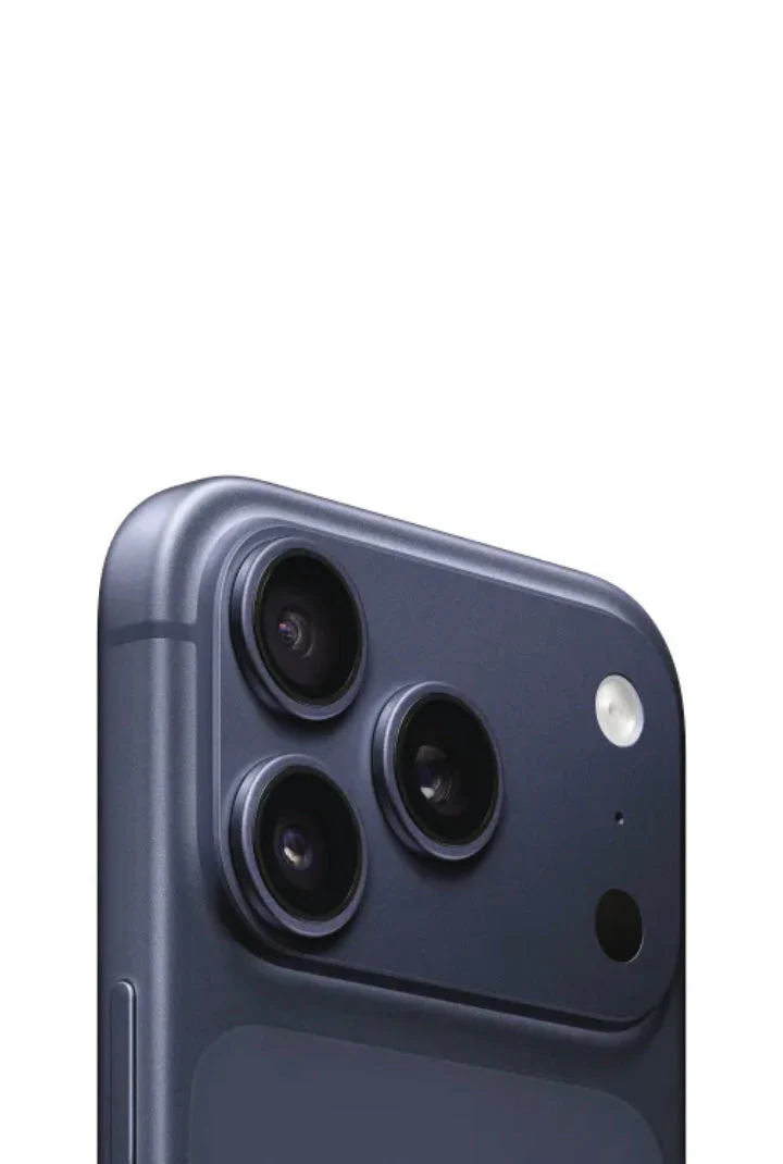 iPhone 17 Pro Max - 256GB - Deep Blue - AC+ (22-Nov-27) - Pre-owned - Image 2